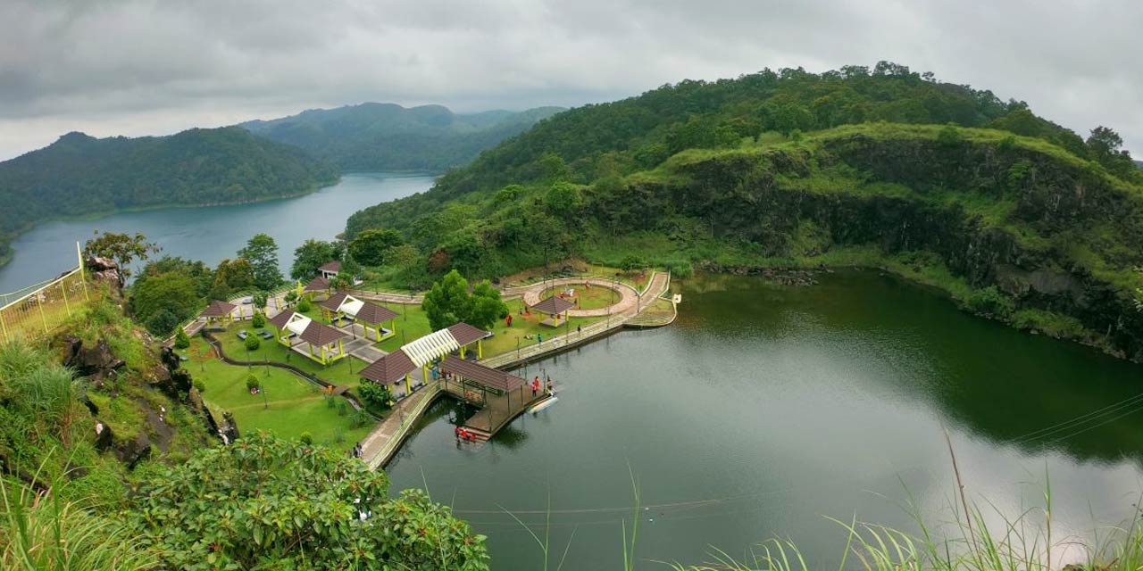 tourist spots near idukki dam