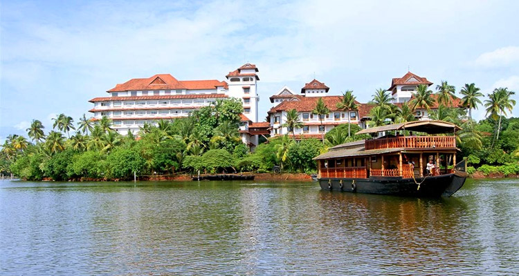 Ashtamudi Lake