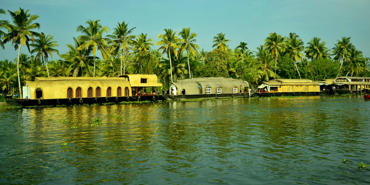 Backwaters Alleppey (Timings, History, Entry Fee, Images & Information) -  Kerala Tourism 2023