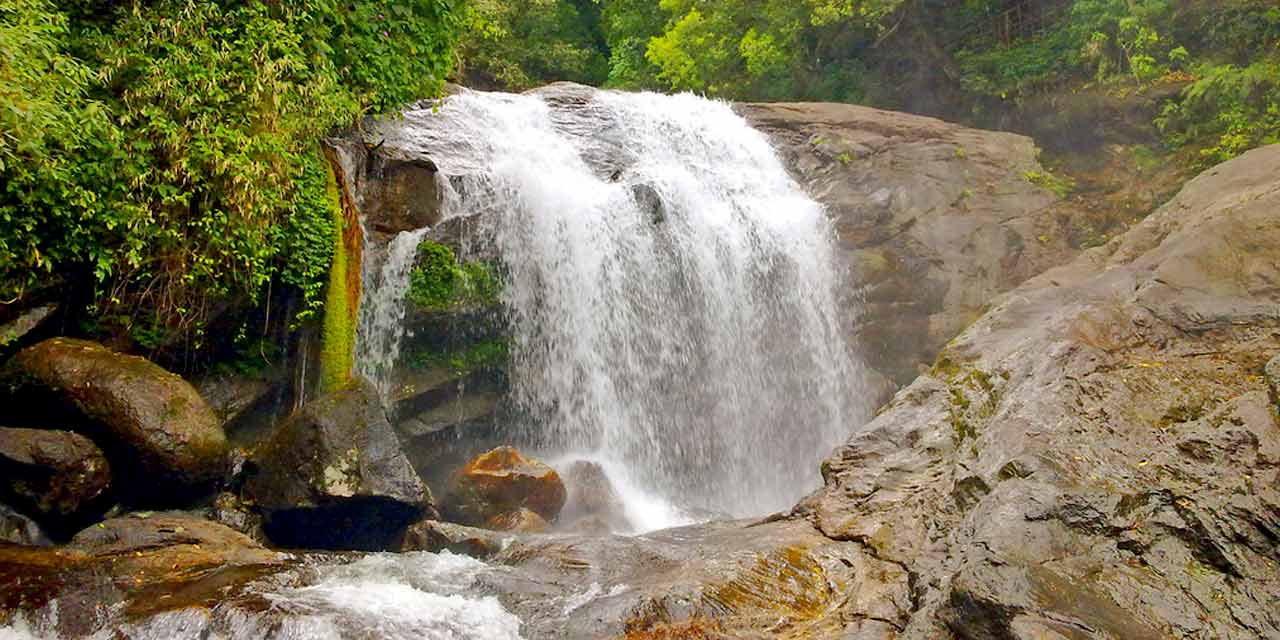 Lakkam Waterfalls Munnar (Timings, History, Entry Fee, Images ...