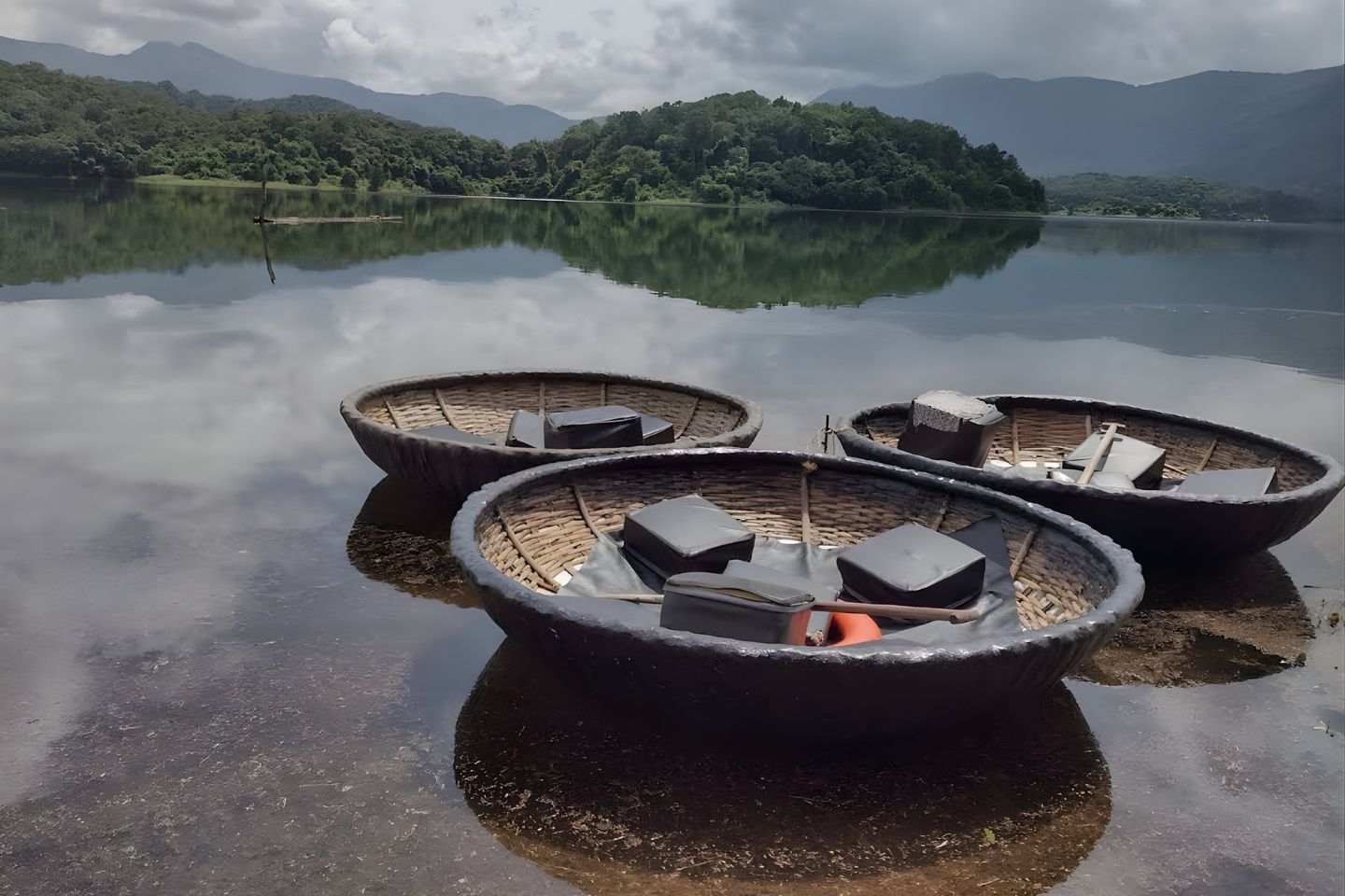 Places to Visit in Alumkadavu 