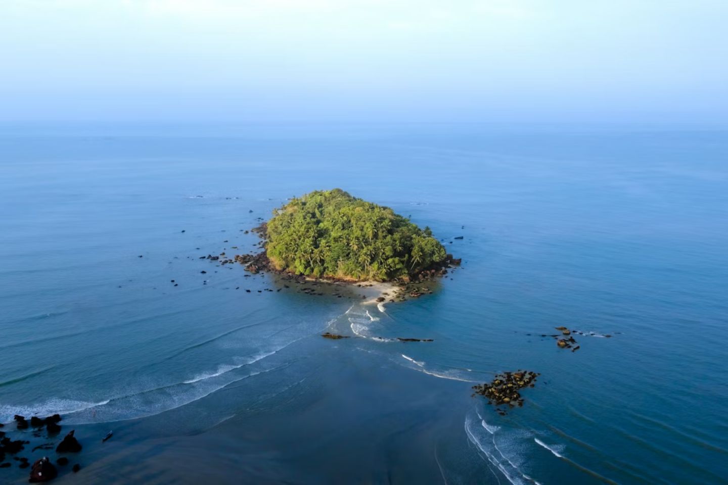 Places to Visit in Thalassery | Thalassery Tourism