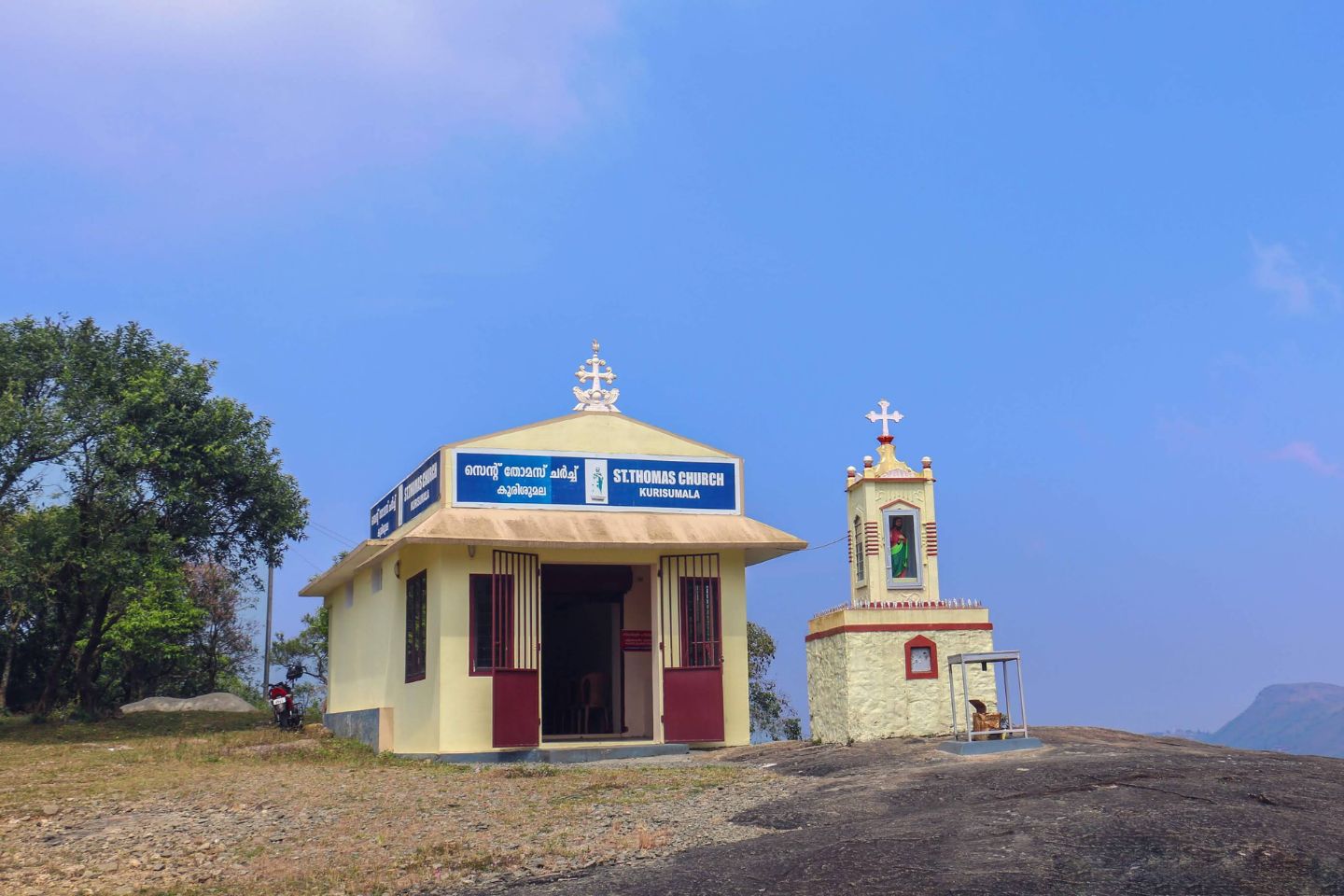 Spring Valley Mountain / Kurisumala Thekkady