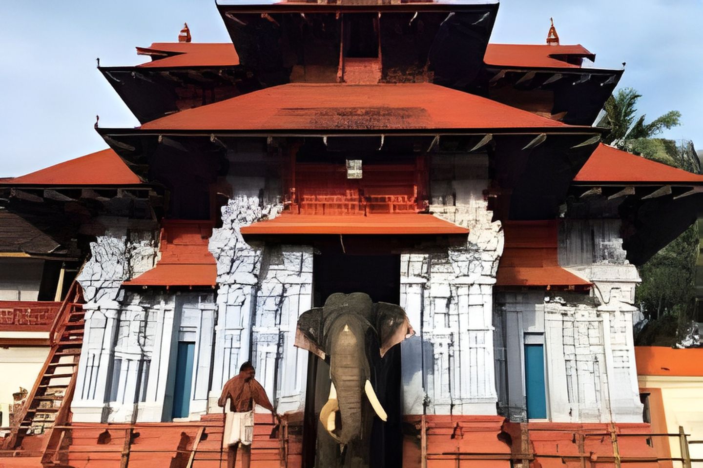 Sree Poornathrayeesa Temple